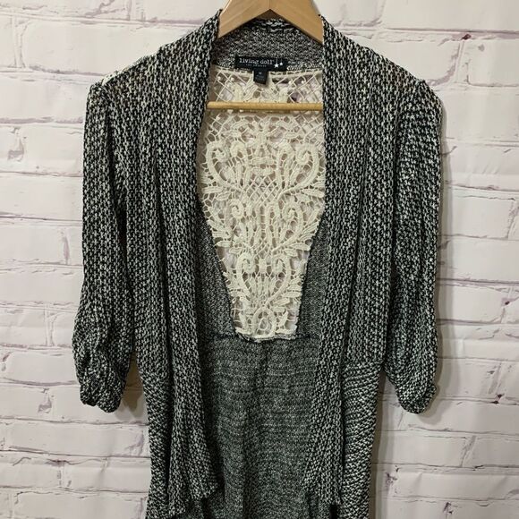 Living doll medium cardigan - Picture 1 of 6